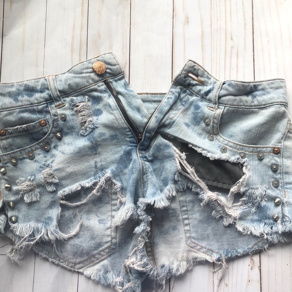 Celebrity Pink very Distressed Denim Shorts